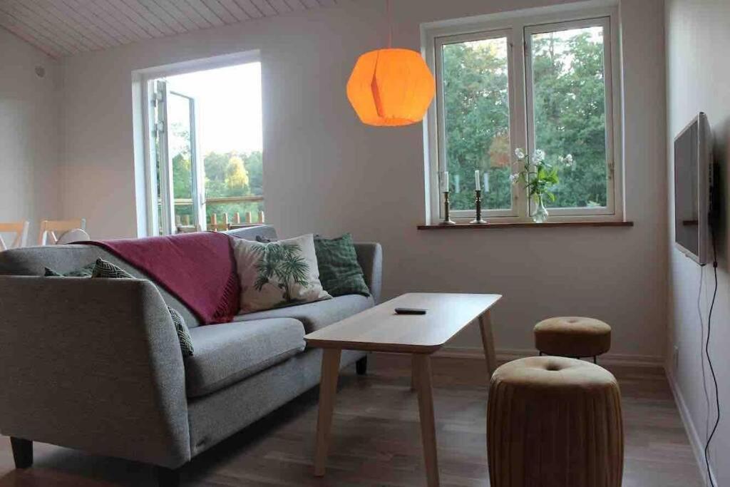 Cottage Perfect For Short Time Rent Gustavsberg Eksteriør billede