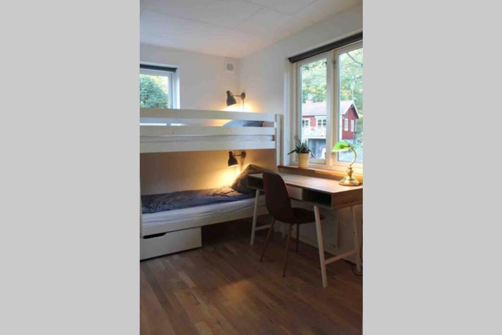 Cottage Perfect For Short Time Rent Gustavsberg Eksteriør billede